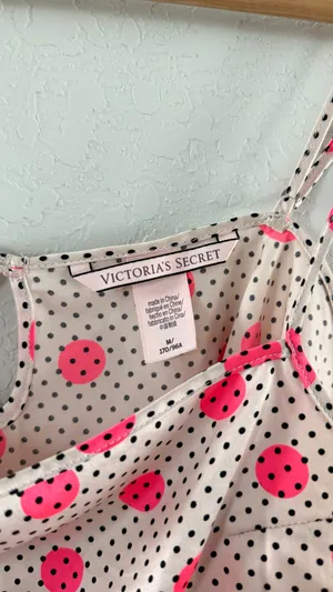 Victoria's Secret Satin Polka Dot Pajama Lounge Set thumbnail 5