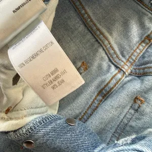 AGOLDE 90’s Mid Rise Loose Fit Jeans size women’s 24 light wash thumbnail 10