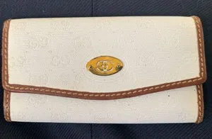 Gucci key holder thumbnail 1