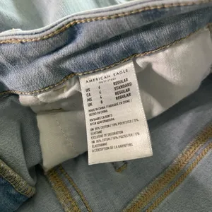 American Eagle Light Wash Distressed Super Hi-Rise Jegging Crop Jeans Sz‎ 4 thumbnail 8