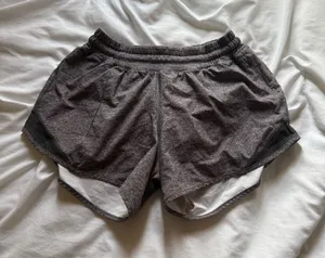 Lululemon Hotty Hot Short II *Long 4" thumbnail 1