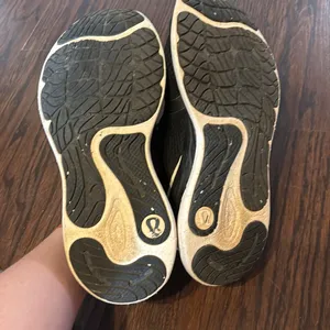 Blissfeel lululemon sneakers thumbnail 3