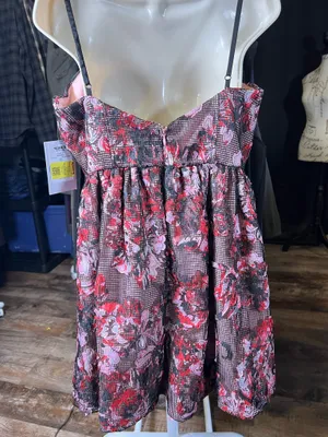 9/10 mini dress Multiple thumbnail 8