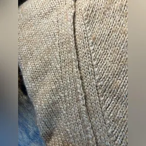 Ann Taylor LOFT | women’s short sleeve knit sweater. Size: L thumbnail 8
