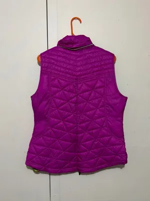 tek gear Quilted Sleeveless Vest in Magenta thumbnail 4