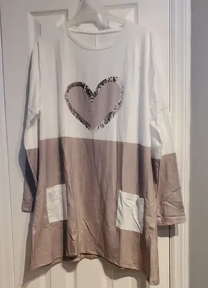 Heart Design Shirt thumbnail 1
