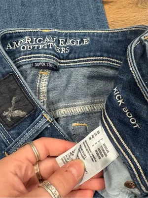 AMERICAN EAGLE 2000s Y2k Casual Mid-wash Low-rise Kick Bootcut Jeans | Size 2 thumbnail 2