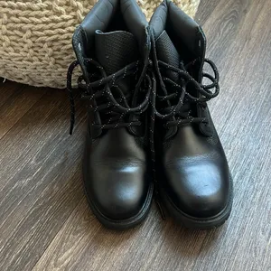 Timberland Black Boots thumbnail 2