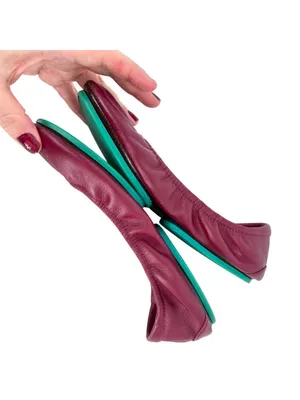 Tieks Burgundy Plum Leather Ballet Flats Foldable Size 7 Preppy Quiet Luxury thumbnail 7