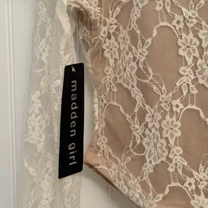 Madden Girl Lace Nude Lining Long Sleeve Top thumbnail 7