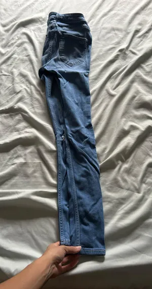 Jeans thumbnail 2
