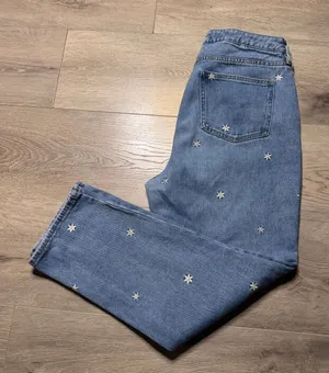 PacSun Mom Jean 29 or 8 Medium Wash Blue Embroidered‎ Daisy Floral Denim Pants thumbnail 1
