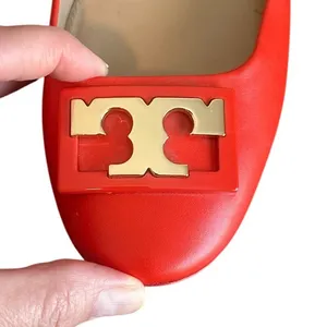 Tory Burch Gigi Pump Samba Red Leather Gold Logo Block Heel Size 8 Box thumbnail 9