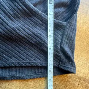 Abercrombie & Fitch Black Ribbed Knit Surplice Crossover Top M Wrap Look thumbnail 7