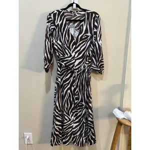 Only Leva Dress15249831 Brown Zebra‎ Belted Shirtdress Size Large Midi thumbnail 2