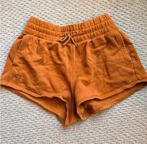 Under Armour Lounge Shorts thumbnail 1