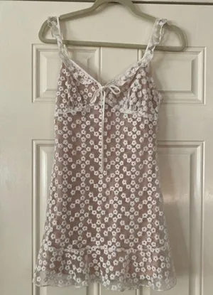 Lulu's White Floral Dress thumbnail 5