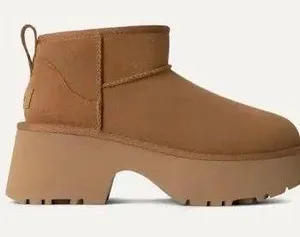 UGG Platform heel Uggs thumbnail 1