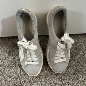 The Shoe Box Platform Tennis Shoes Size 6 thumbnail 8