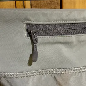 Lululemon Shorts Hotty Grey Hot thumbnail 4