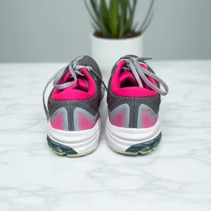 ASICS GT-1000 Women’s Gray and Pink Running Shoes Sneakers‎ Size 7.5 thumbnail 3