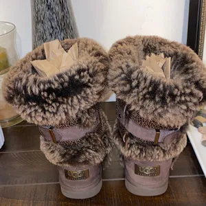 Rare!! UGG Skylah Brown Bomber Leather Faux Fur Boots Size 6 thumbnail 2