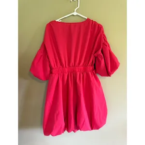 Hot Pink Bubble Hem‎ Mini Dress Deep V-Neck Puff Sleeve Smocked Waist Size M thumbnail 3