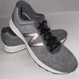 New Balance Athletic Gym Walking Hiking Outdoor Sneaker Shoes Size 9.5 Ladies thumbnail 1