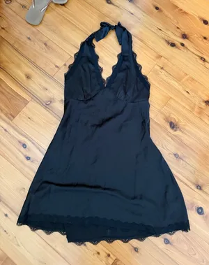 Lioness stars align mini dress in onyx large NWOT thumbnail 1
