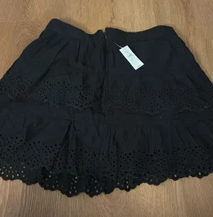 Gap Skirt Mini Women’s thumbnail 1