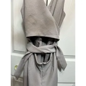 Wilfred Women's Sleeveless Jumpsuit Size 8 Gray V-Neck Waist Tie Casual thumbnail 8