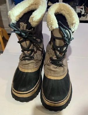 Sorel winter boots wool lining women’s size 6 thumbnail 1