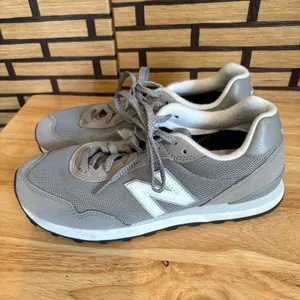 New Balance‎ 515 Gray Sneakers Size 9.5 thumbnail 2