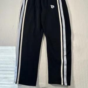 Pink Victoria’s Secret Women’s Medium Black Jogger Sweatpants Striped Logo thumbnail 2