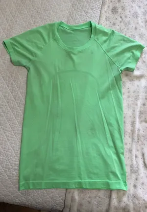 Lululemon Swiftly Tech Short Sleeve thumbnail 1