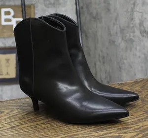 On 34th Womens Aatira Tulip Booties 10019682200 Black Smooth 6.5M thumbnail 1