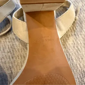 Cole Haan Cream Leather Ankle Strap Block Heel Sandals Size 7 thumbnail 6