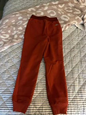 Figs high waisted Zamora joggers petite  thumbnail 4