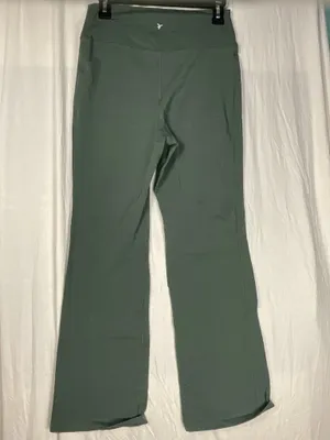 Old Navy Active Slim Bootcut Leggings High-Rise thumbnail 3