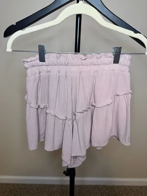 Sincerely Jules‎ Women's Pink Ruffled Tie-Waist Shorts size-S thumbnail 2