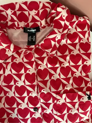 PLAYBOY Red and White Heart Print Short Pajama Set thumbnail 4