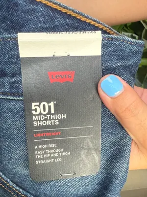 NWT Levi's 501 Mid Thigh Shorts Size 30 thumbnail 5