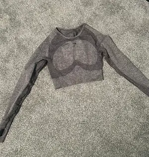 long sleeve thumbnail 1