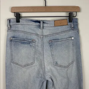 7 For All Mankind Edie Jeans Luxe Vintage Women’s Size 29 Stretch Light Wash thumbnail 7