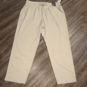 Gap Fit Runaround Pant XL NWT Khaki Athletic Lounge Gym Elastic Waist Bottoms thumbnail 3