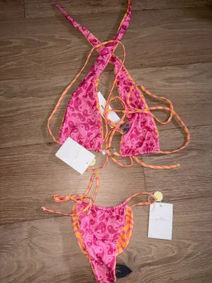 brand new capitanna urban outfitter reversible bikini xs with tags thumbnail 7