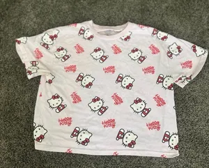 Hello Kitty Short Sleeve Tee Size Medium 0358 thumbnail 1