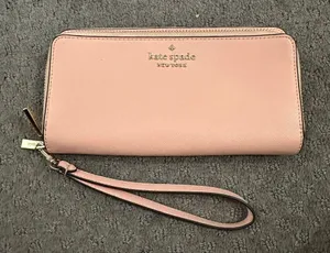 Kate Spade Wristlet thumbnail 1