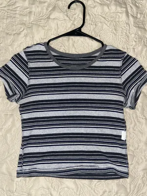 T-shirt thumbnail 1