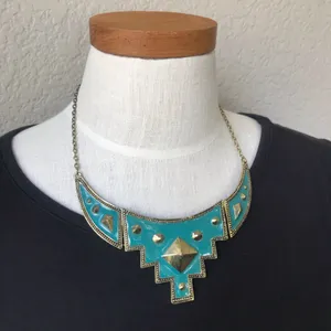🖤FREE with purchase: Stud Bib Necklace Gold thumbnail 5